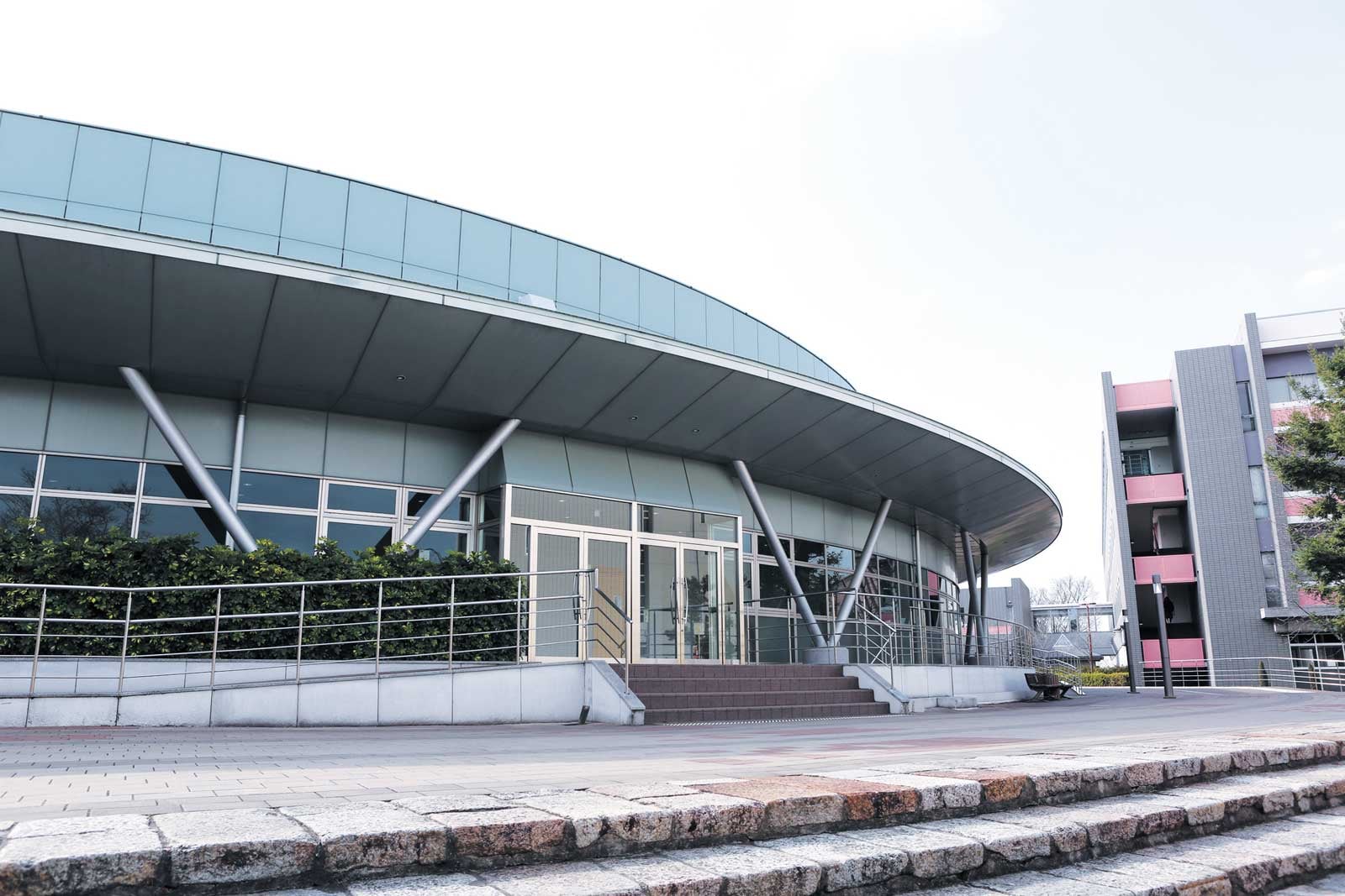 大講堂（外観）